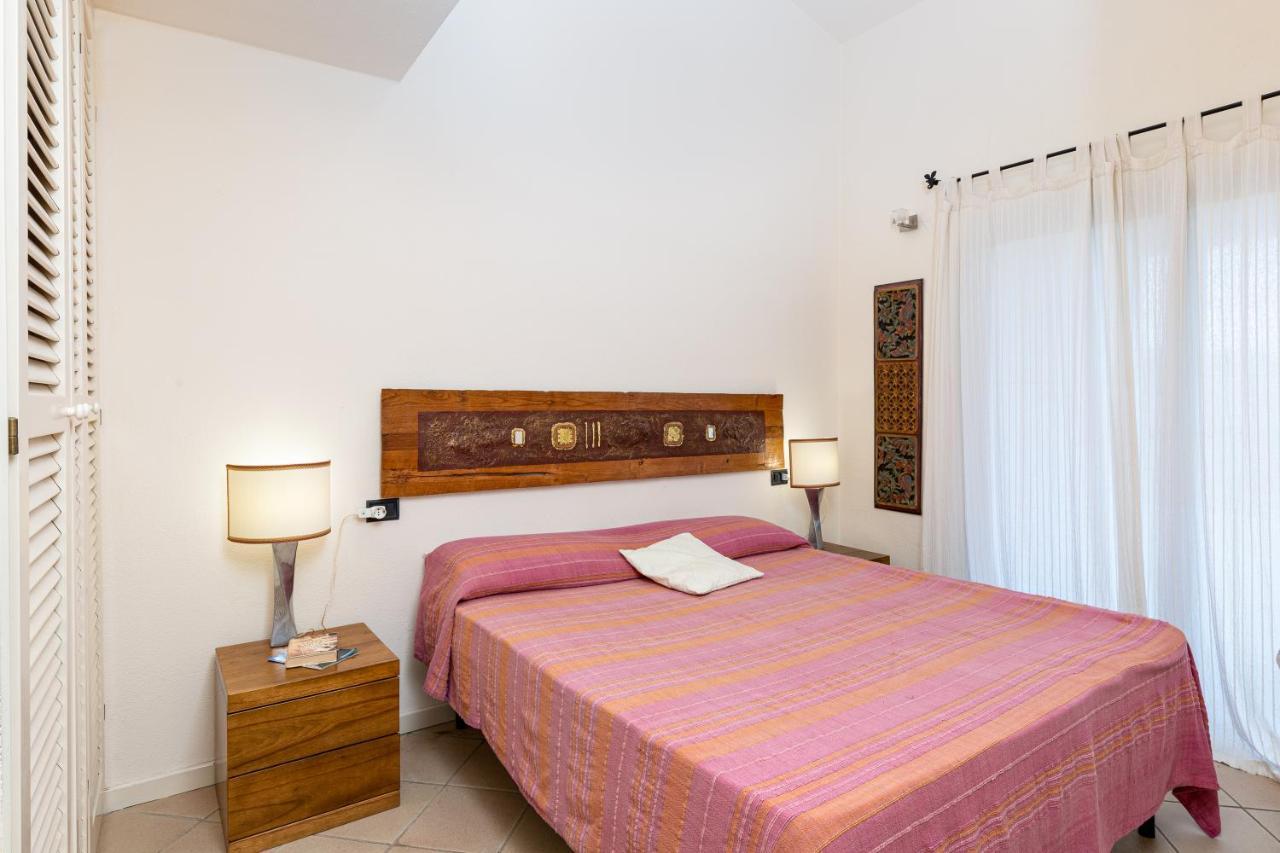 Casa Vacanze Baia Del Faro Palau Ngoại thất bức ảnh